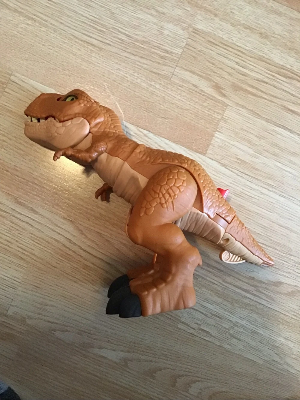 Jurrasic world Thrashing Action trex T-Rex Interactive Kids Dinosaur Toy 12”